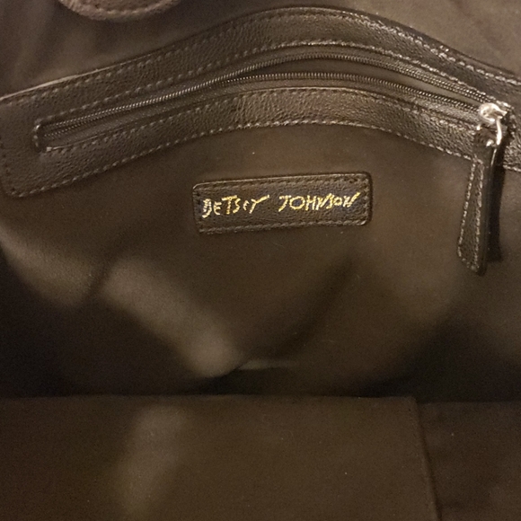 Betsy Johnson flower purse - Picture 5 of 7